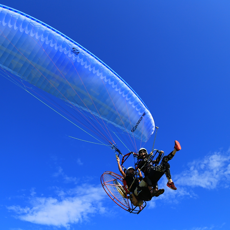 动力伞滑翔体验
